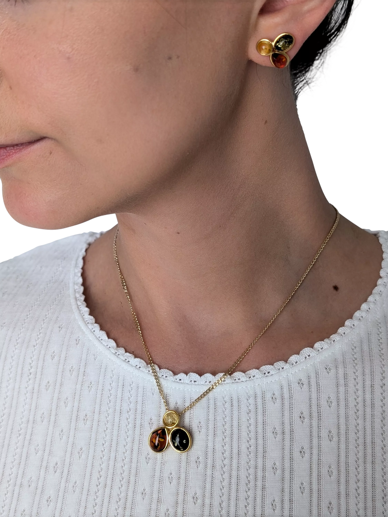 Be-Jewelled 3-stone Baltic amber pendant 46cm chain, imported from the UK