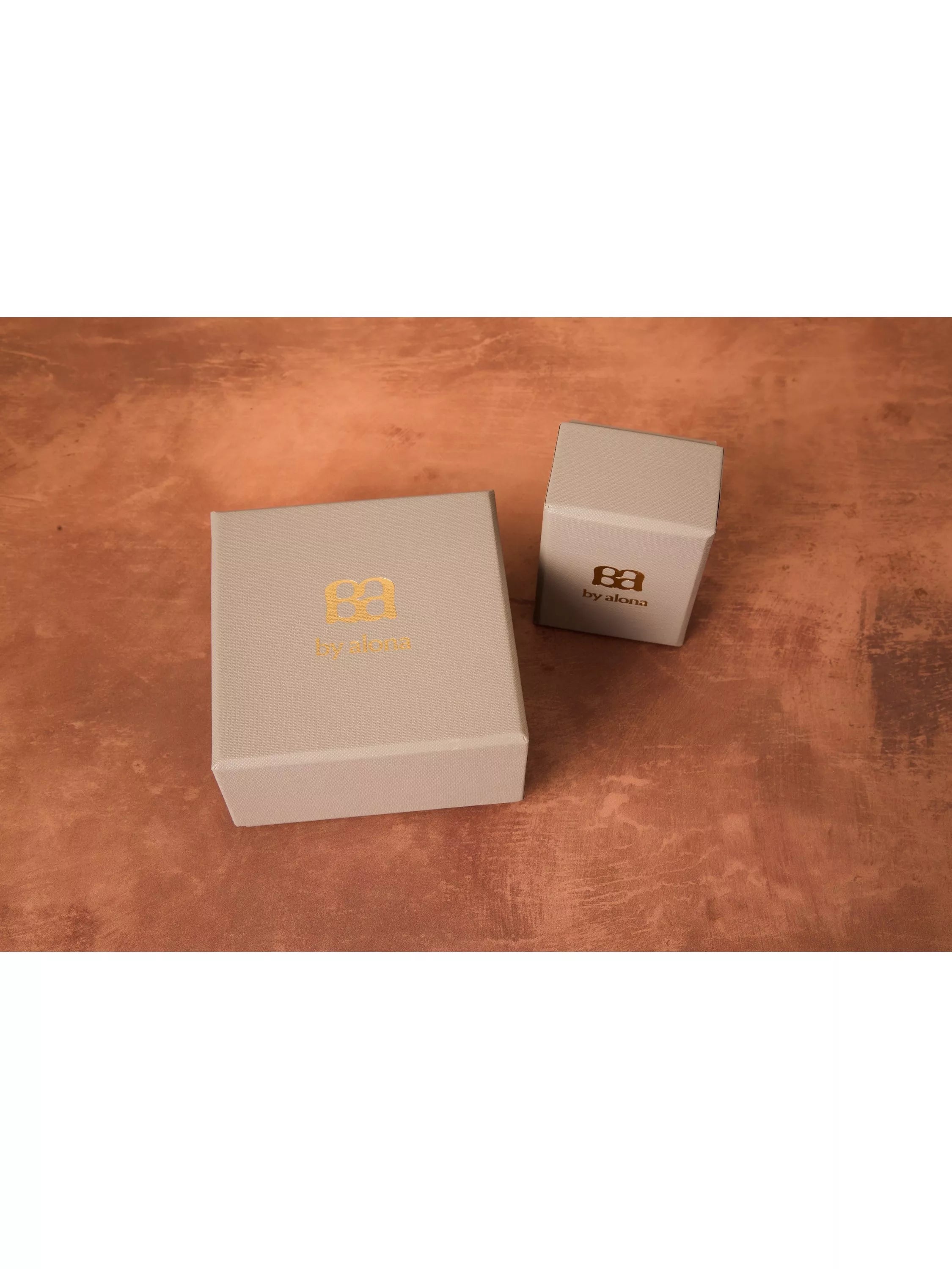 By Alona Noa clip earrings gold plated brass, UK version