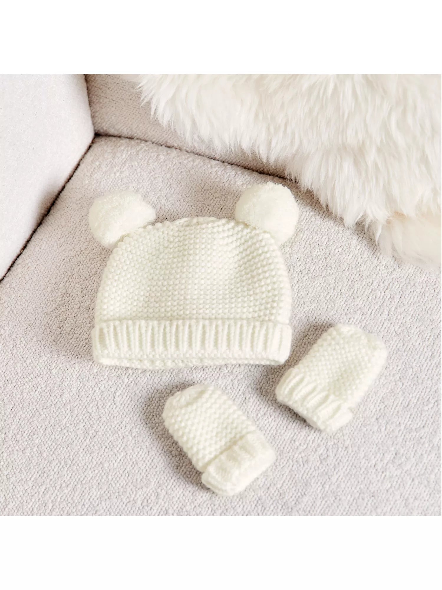 Katie Loxton baby hat and mittens set white, imported from the UK