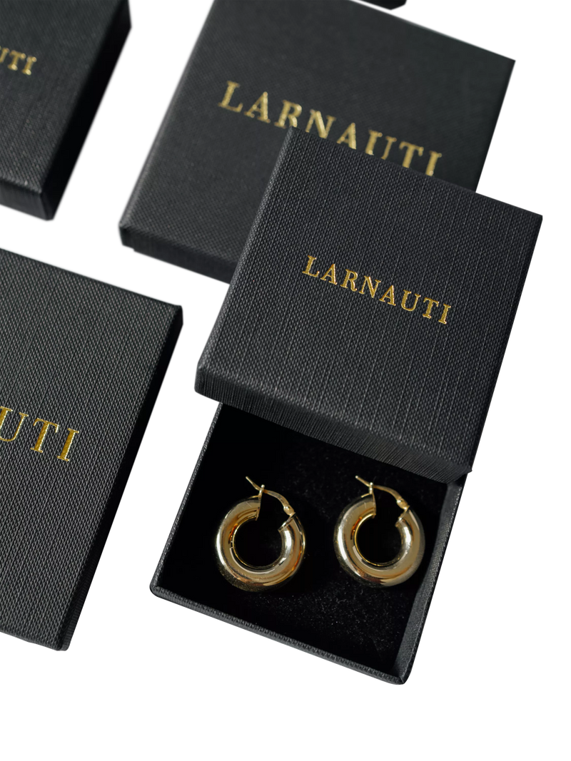 LARNAUTI gold bead necklace yellow gold 18ct plating, imported from the UK