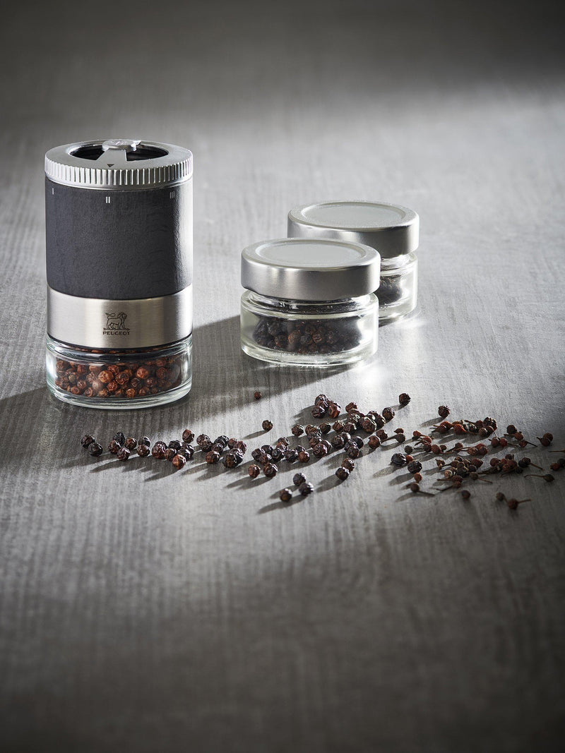 Peugeot Maestro Duo salt and pepper mill gift set in Graphite, UK version