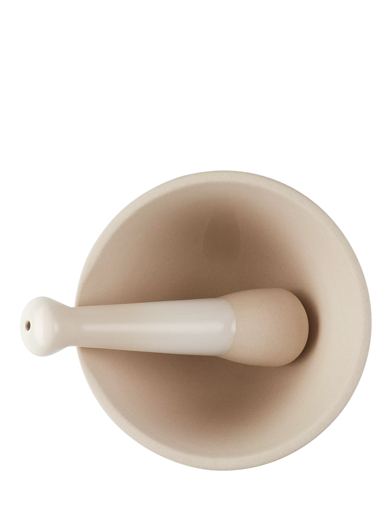 Le Creuset stoneware pestle and mortar in Meringue - British product
