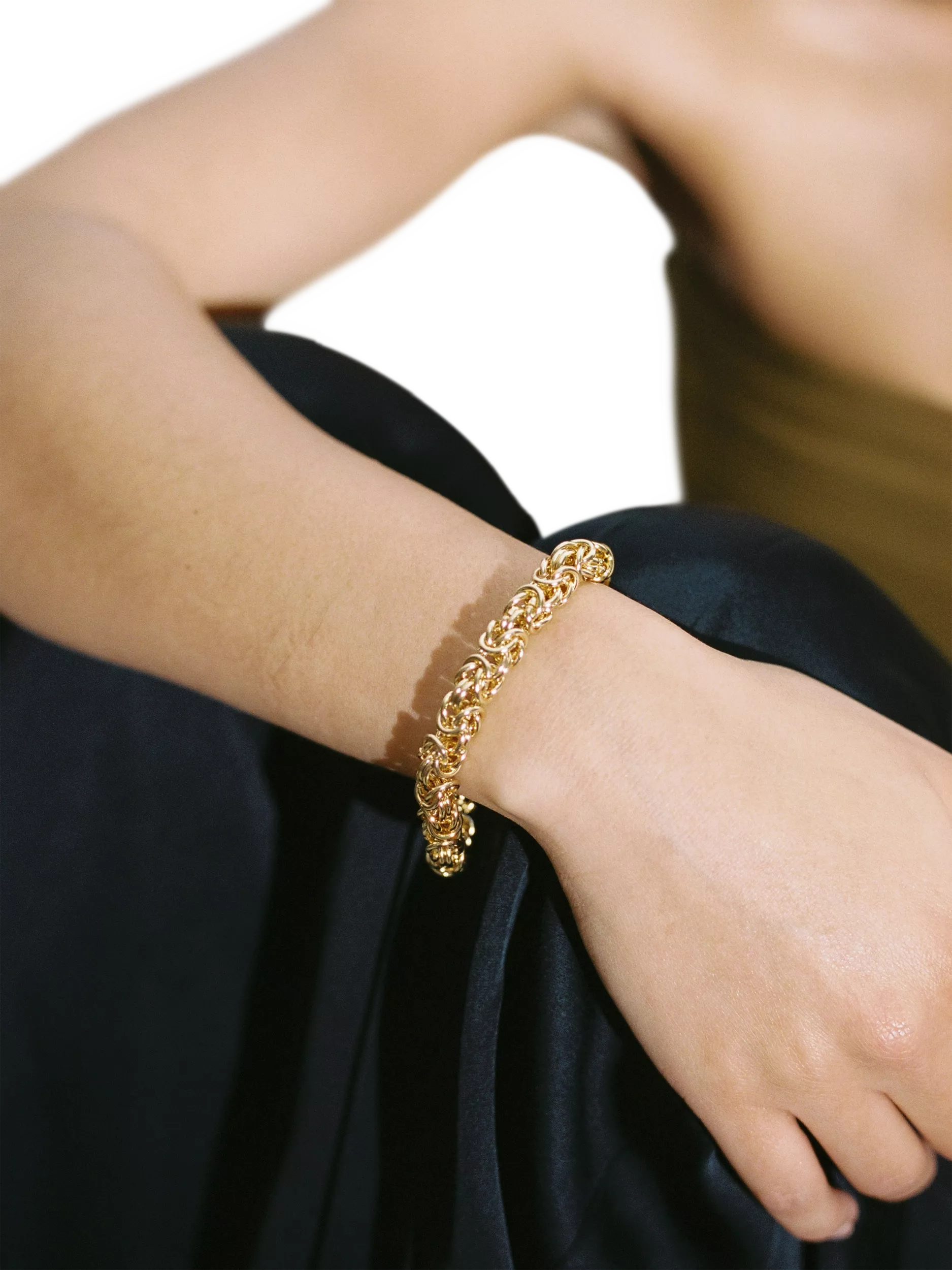 Shyla Cinque layered bracelet gold, imported from the UK