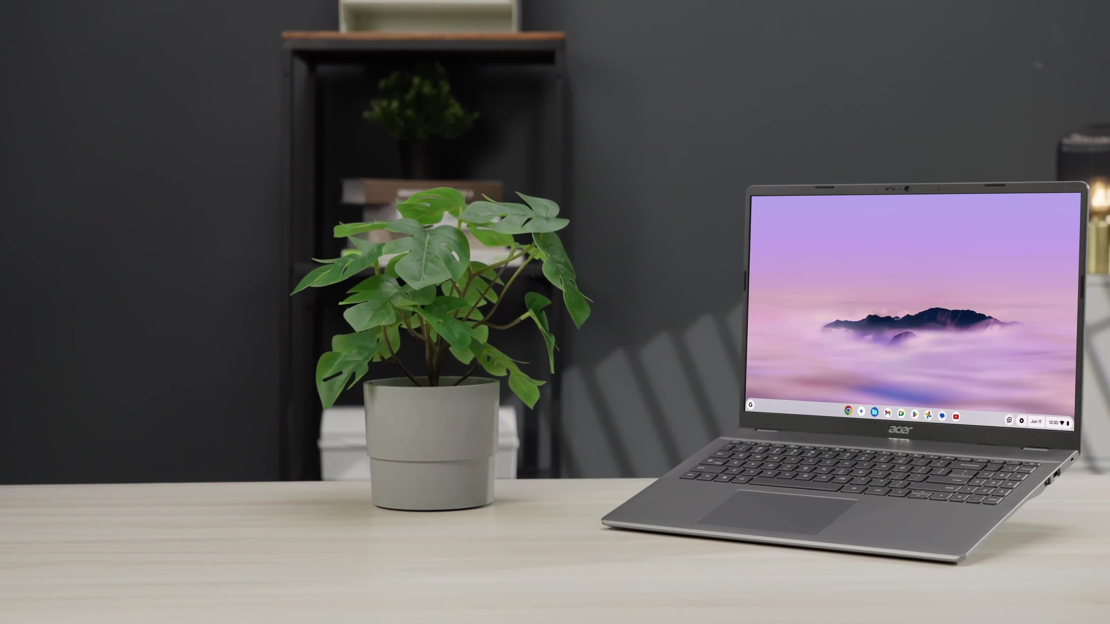 Acer Chromebook Plus 516 laptop 16 inch - British product