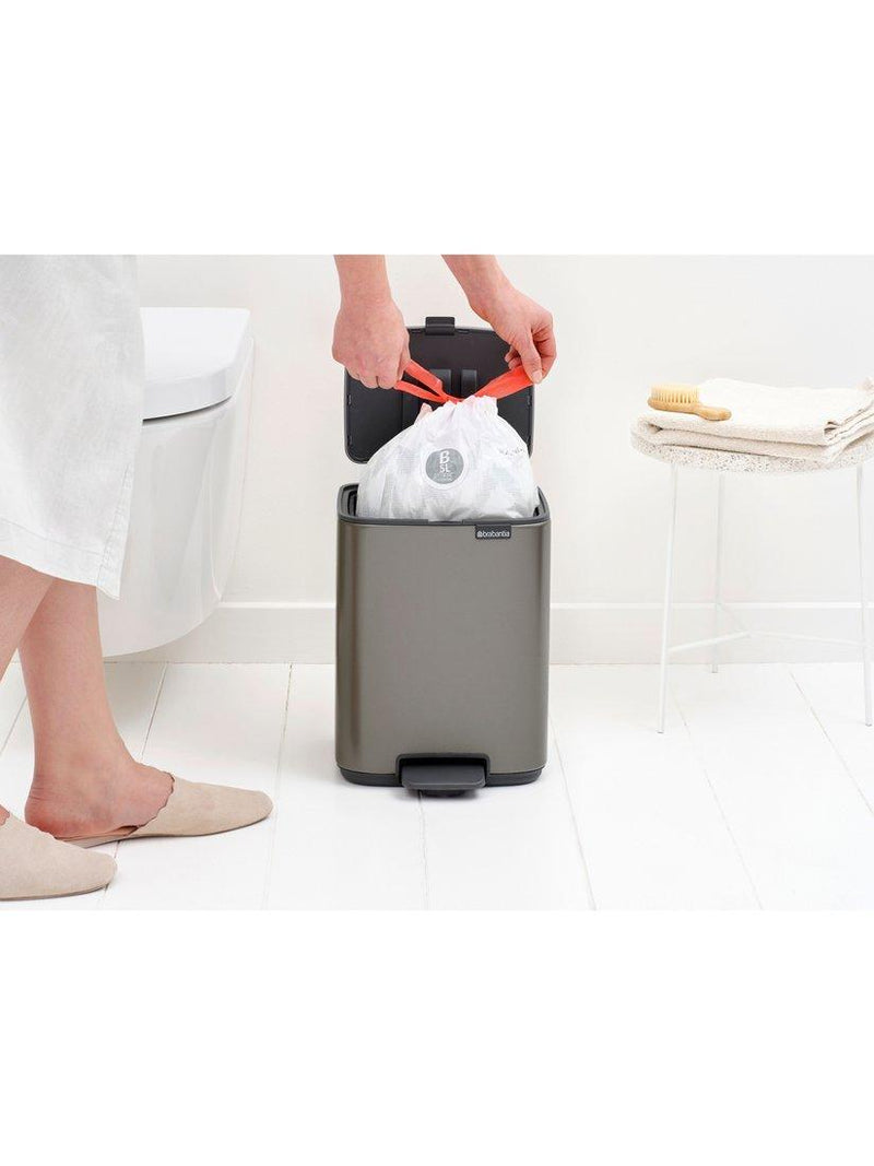 Brabantia Bo bathroom pedal bin Platinum 7L, UK version