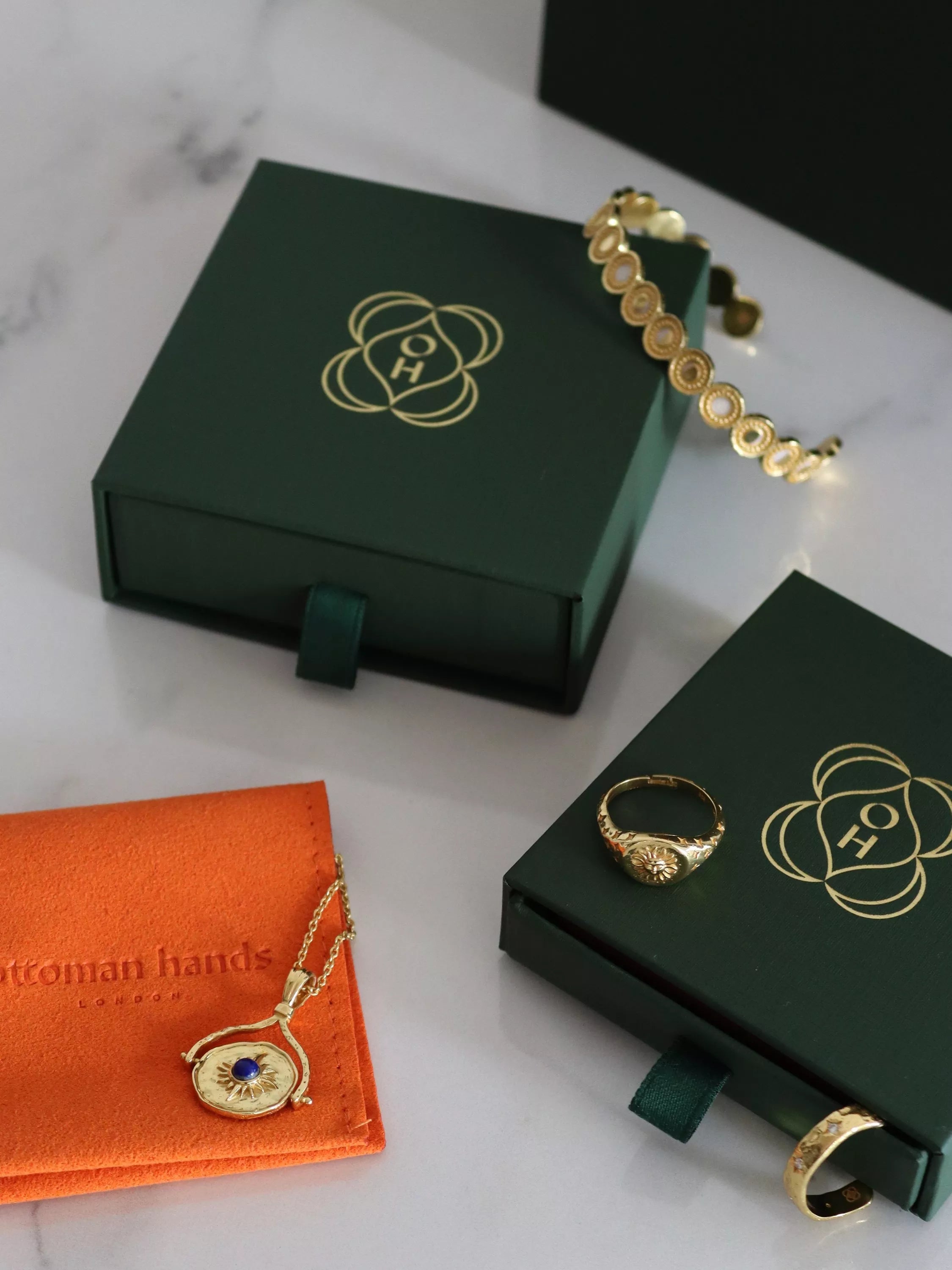 Ottoman Hands emerald drop earrings gold plated 2.3 cm - British product