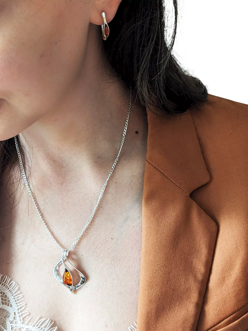Be-Jewelled Baltic amber pendant necklace in sterling silver, imported from the UK