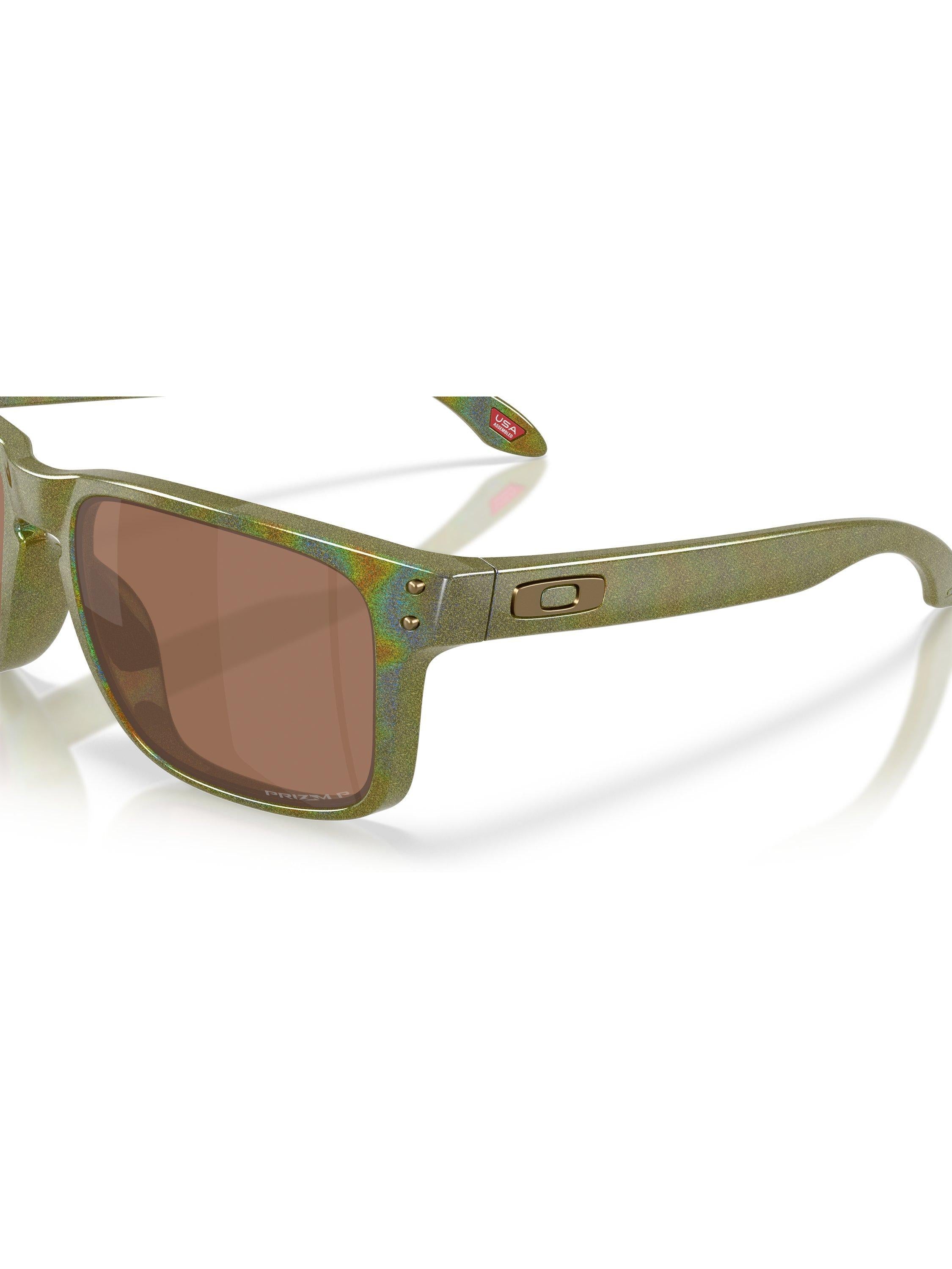 Oakley men's polarised square sunglasses (British brand)