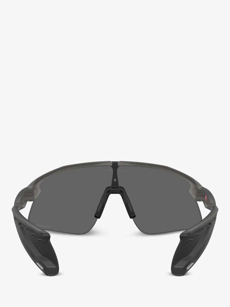 Oakley OO951 rectangular sunglasses grey smoke - British product