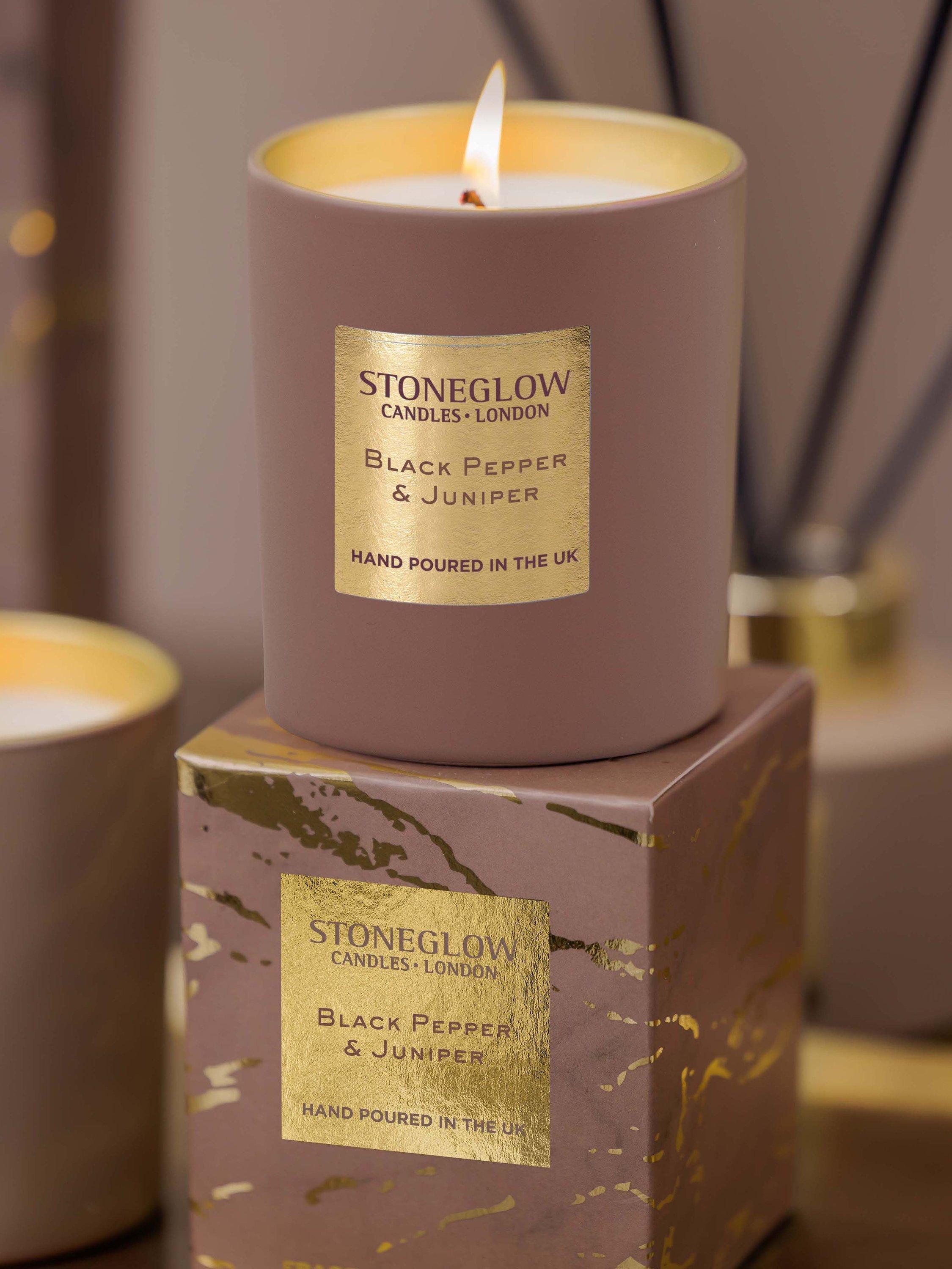 Stoneglow black pepper juniper scented candle 220g - British product