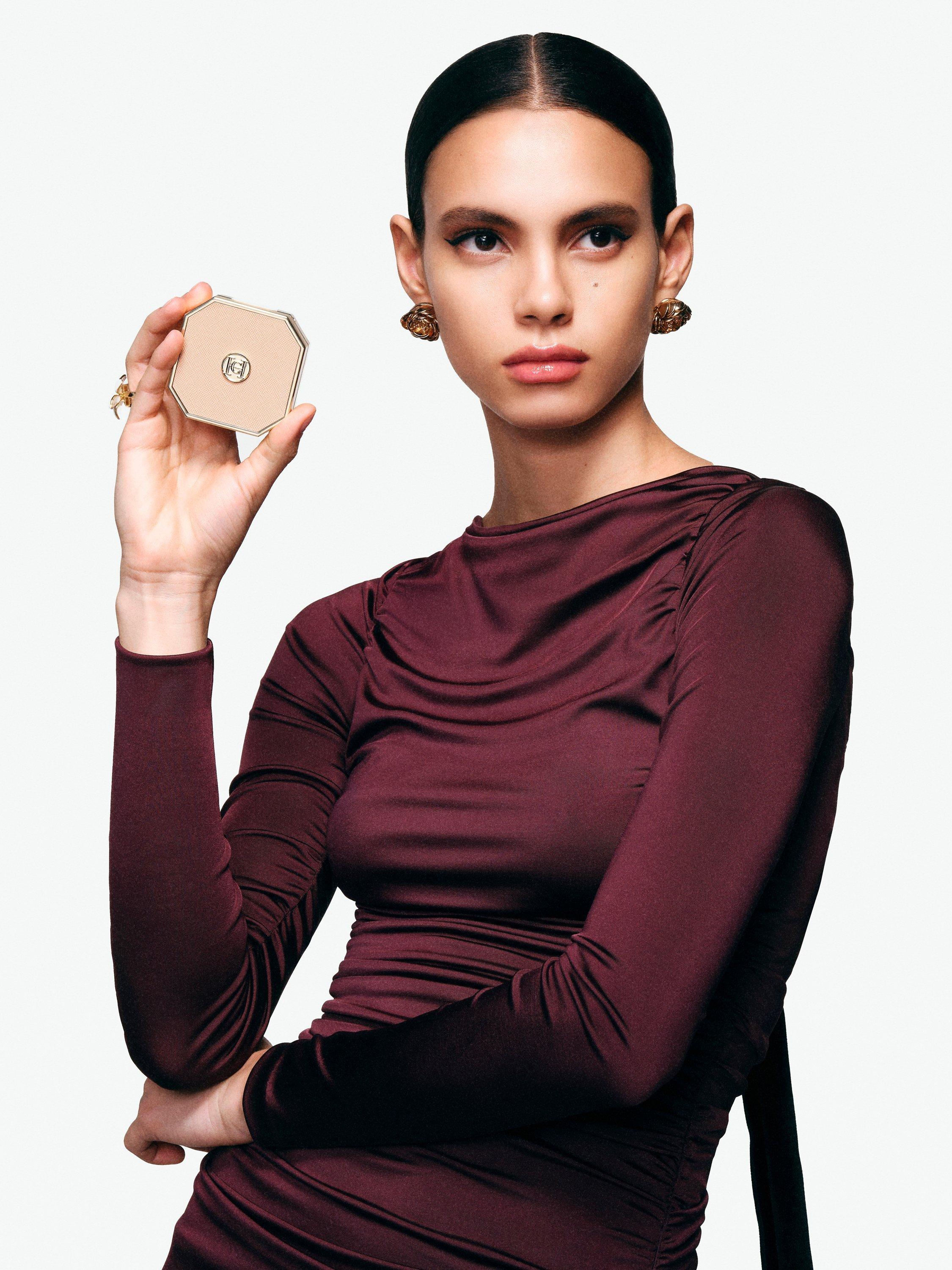 Carolina Herrera Nude Couture Matte Bronzer 8g, UK version