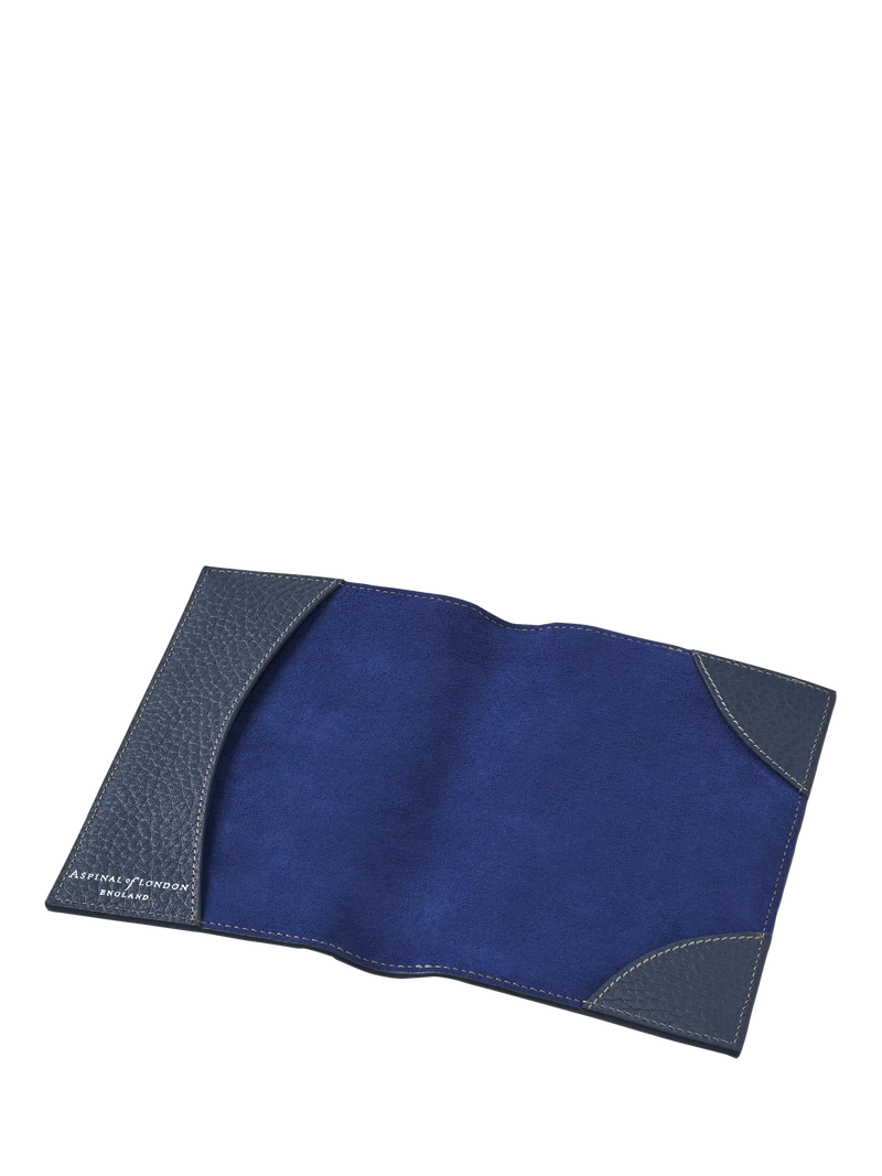 Aspinal of London leather passport cover H14cm (British brand)