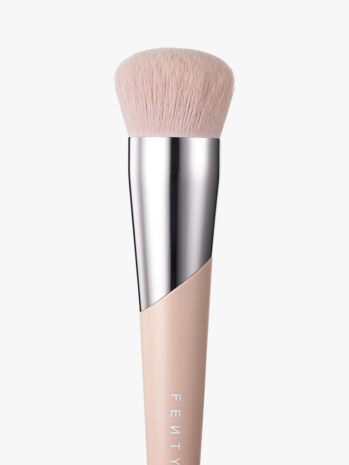 Fenty Beauty kabuki buff foundation brush large domed - British product