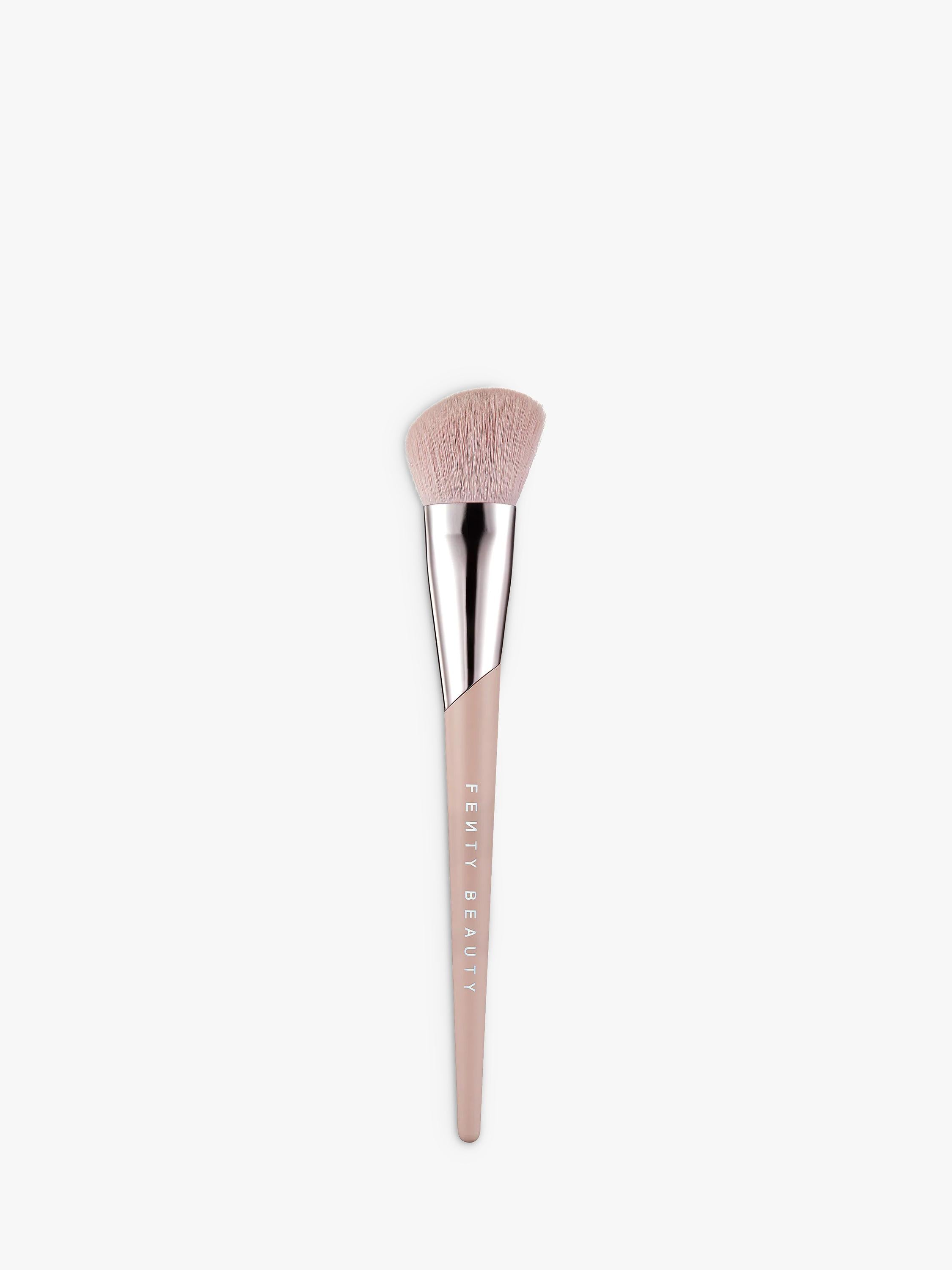 Fenty Beauty face shaping brush 125 - British product