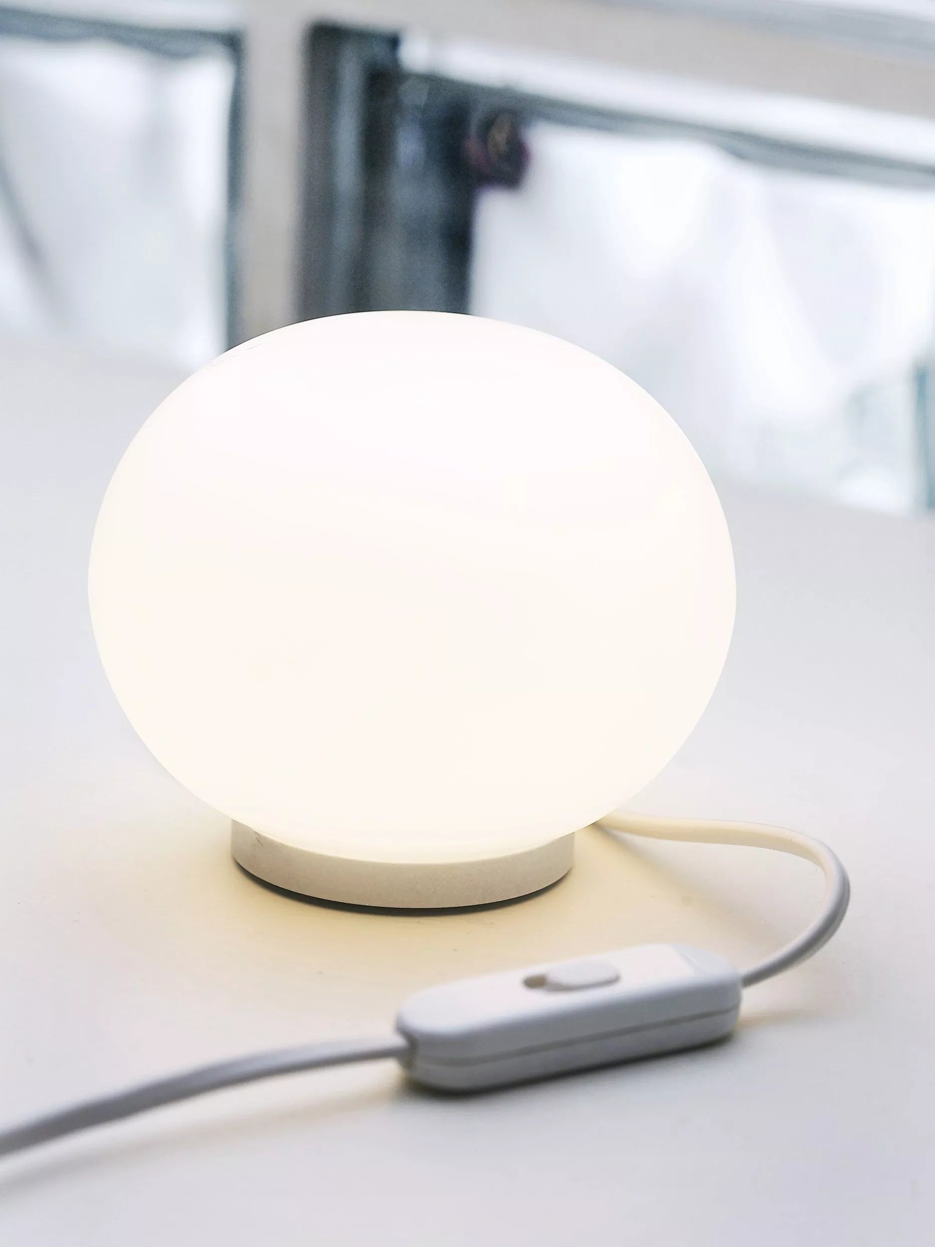 Flos Glo-Ball opaline glass mini table lamp white, UK version