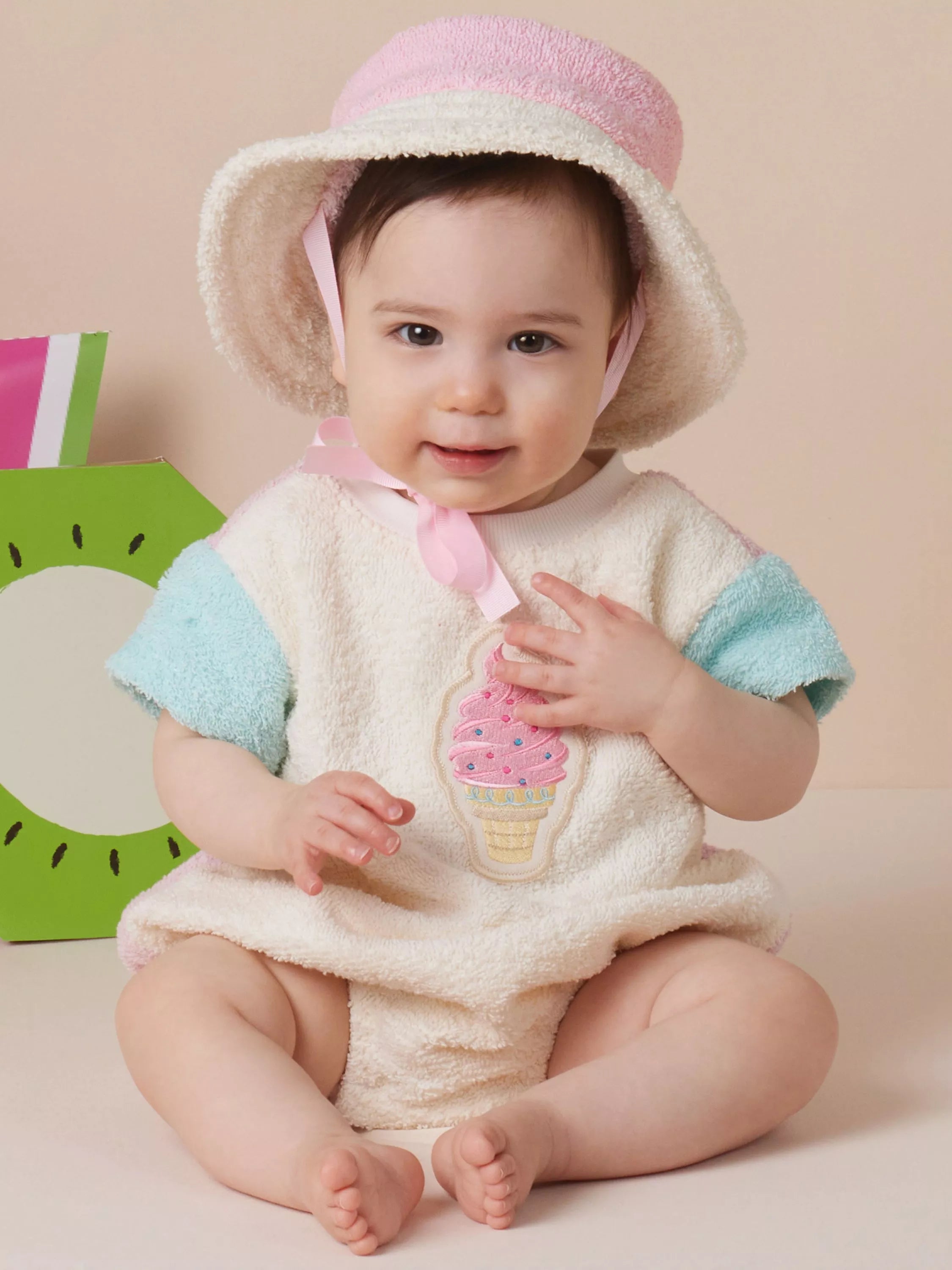 Simplicity baby bodysuit and bucket hat sewing pattern S3144 - British product