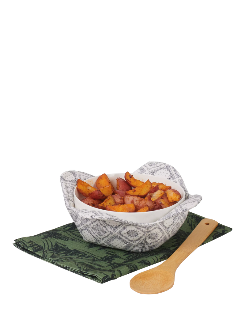 Simplicity S3155 sewing pattern for outdoor grill accessories, UK version