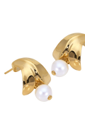 Monica Vinader Small Nomade Pearl earrings gold (British brand)