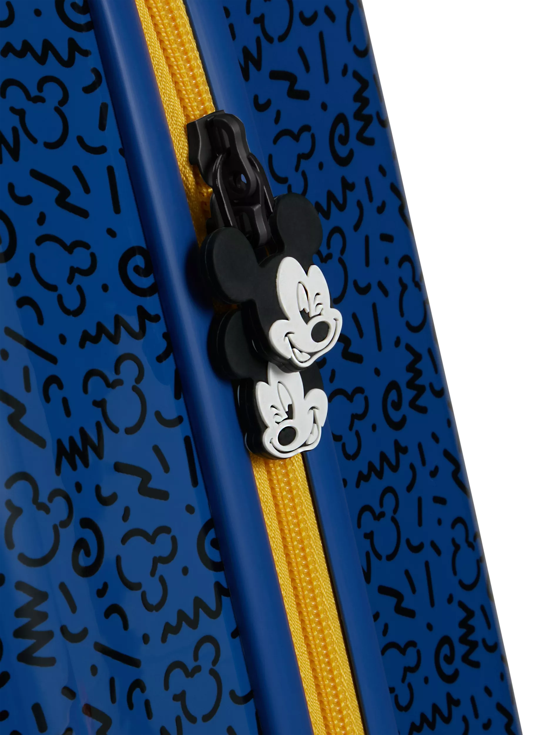Samsonite Disney Mickey Mouse cabin case 45cm, UK version