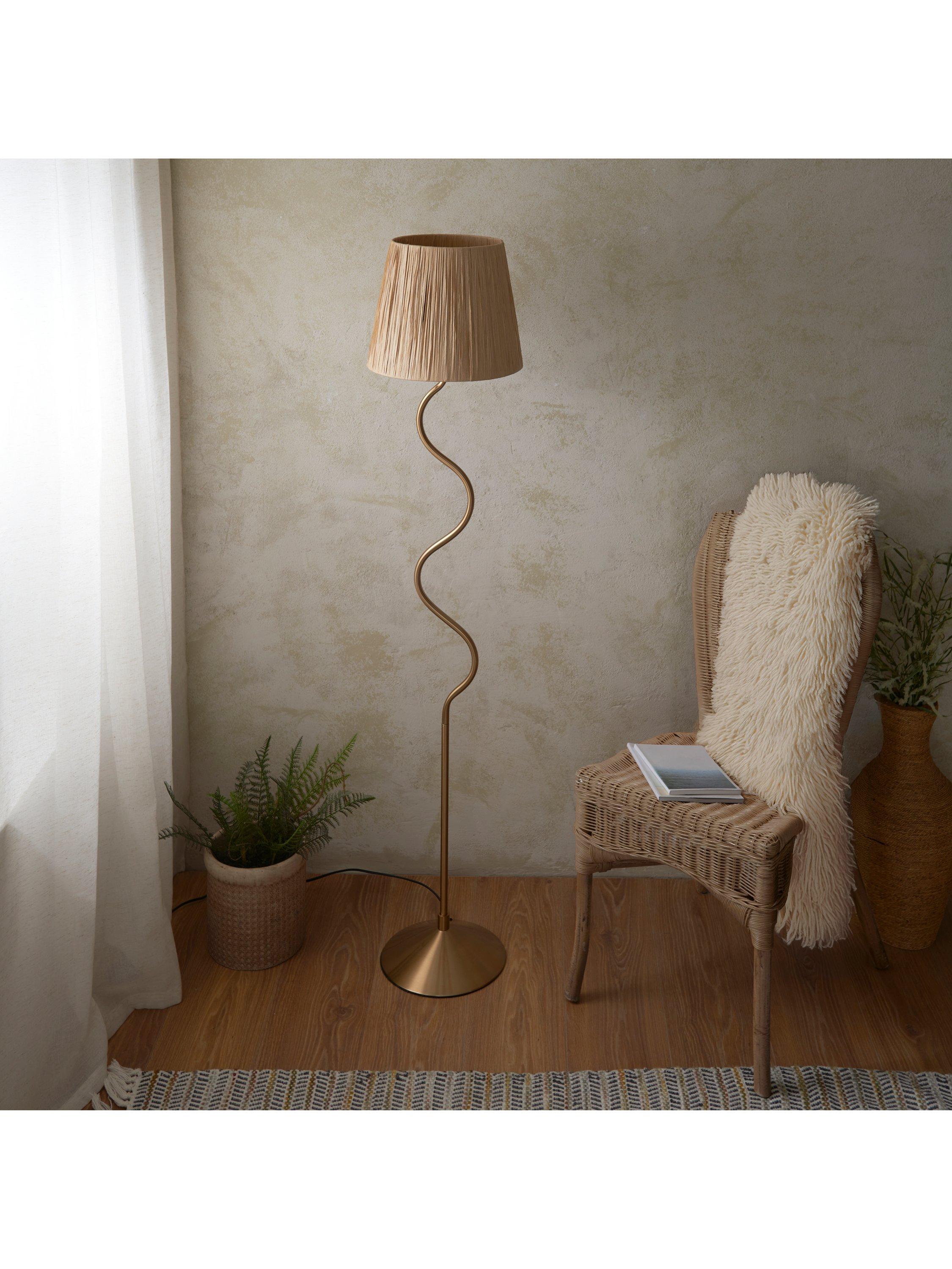 Bay Lighting Wave floor lamp metallic brass - British product