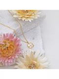 IBB Pearl Clover Pendant with mother of pearl in 9ct yellow gold (British brand)