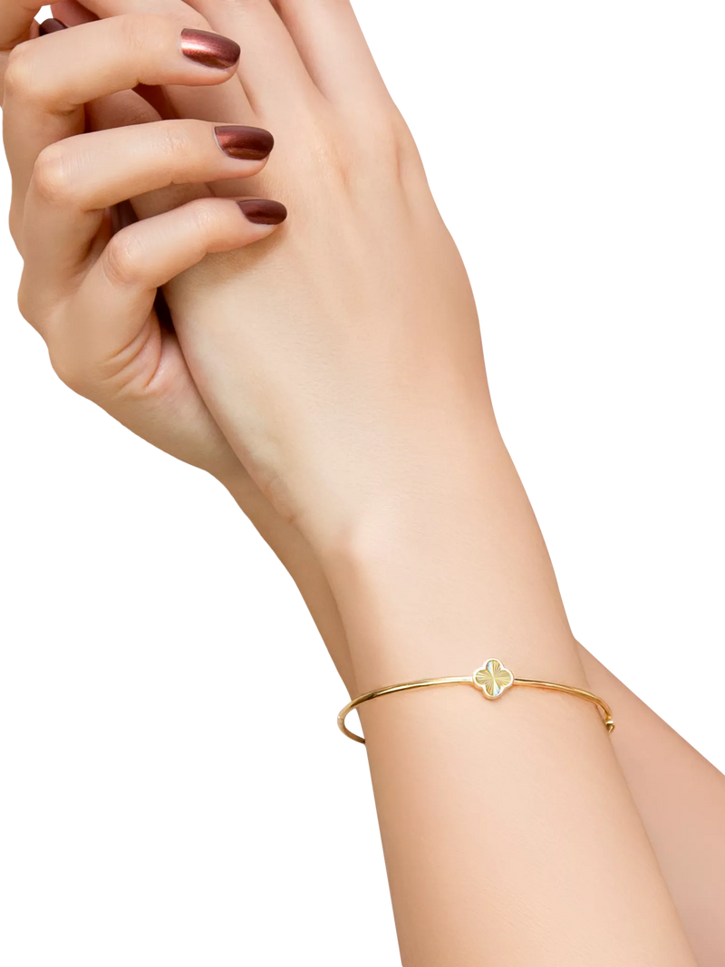 IBB 9ct yellow gold rainbow petal bangle with 8mm pendant (British brand)