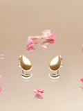 IBB 9ct yellow gold small teardrop stud earrings (British brand)