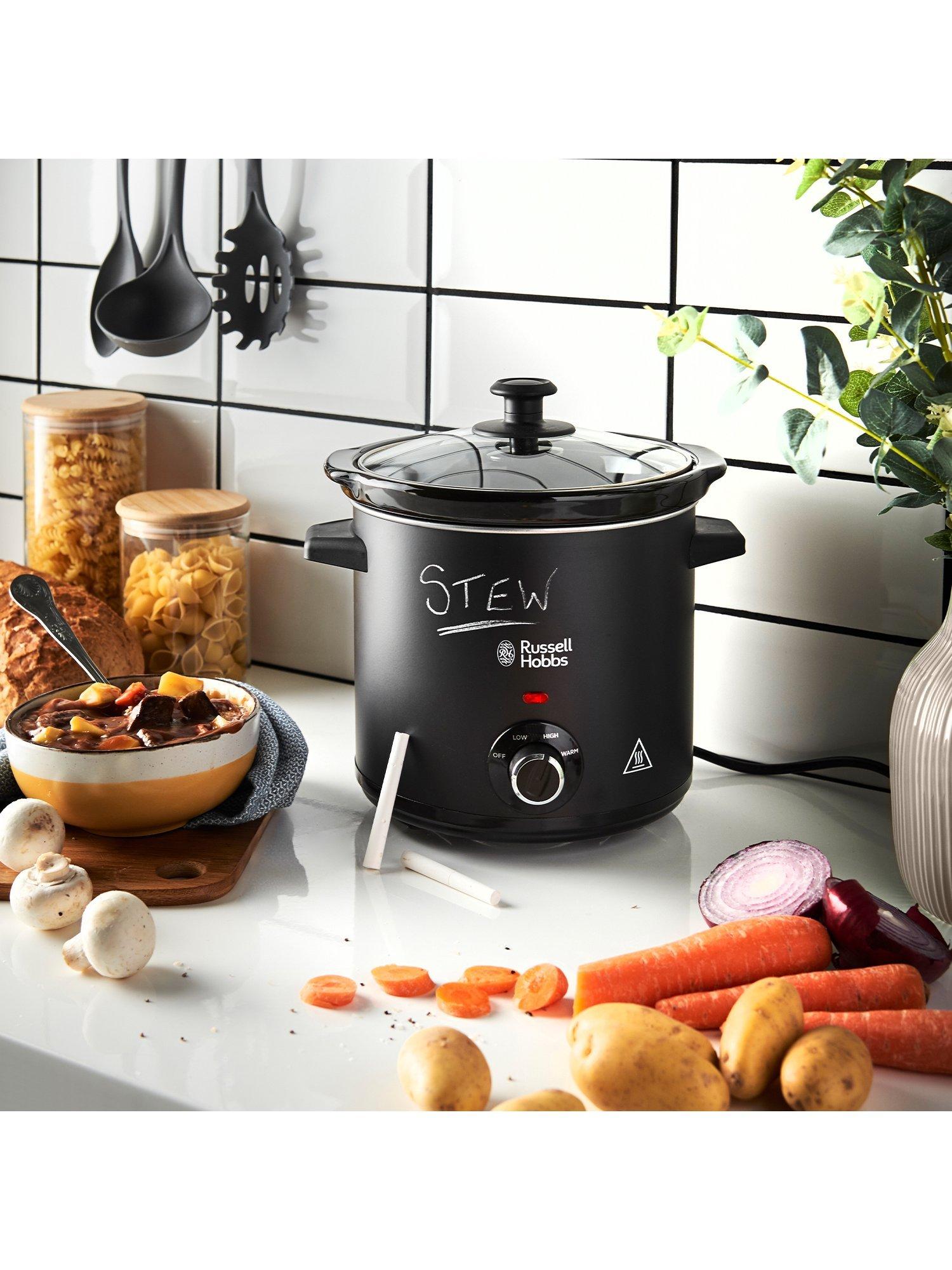 Russell Hobbs 3.5L black slow cooker, UK version