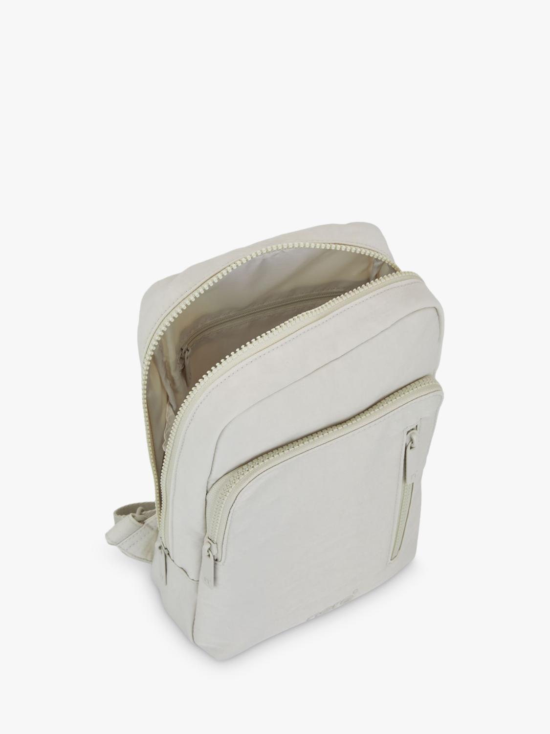 Nere Bondi Sling Backpack in Cloud 8L, UK version