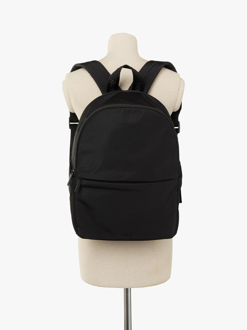 Nere Seeker backpack 14 Litre, imported from the UK
