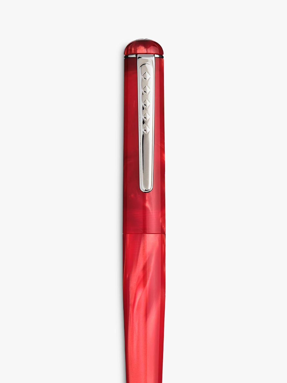 Tom Hessin Charles Collection fountain pen Red (British brand)