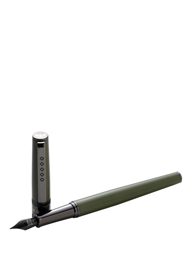Tom Hessin Rebel fountain pen Garrison Green Medium nib - British product