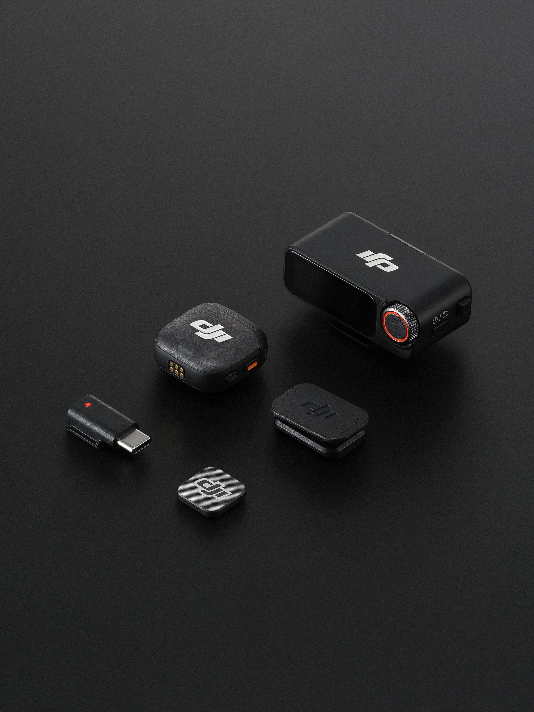 DJI wireless microphone transmitter receiver set, UK version