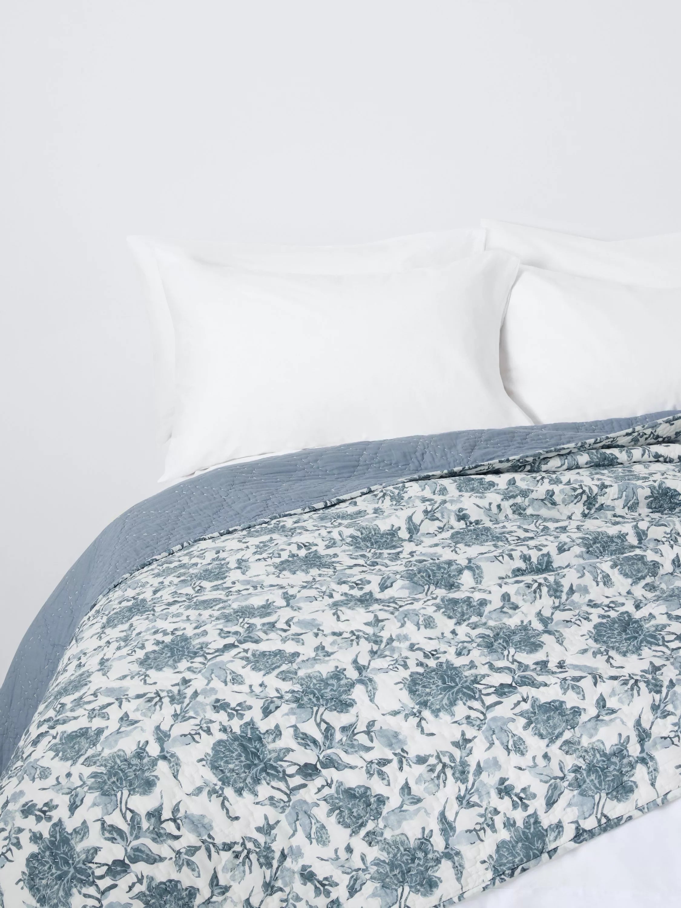 John Lewis blue floral quilt king size (British brand)