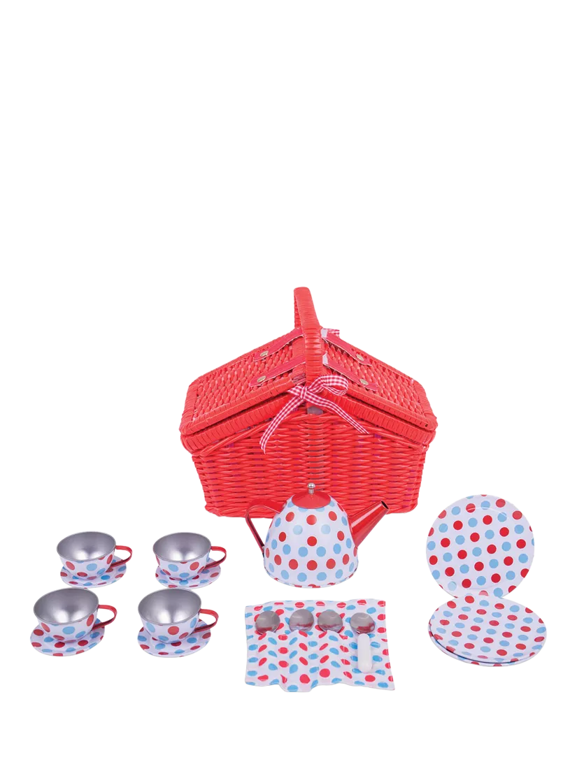 Bigjigs Toys spotted tea set, UK version