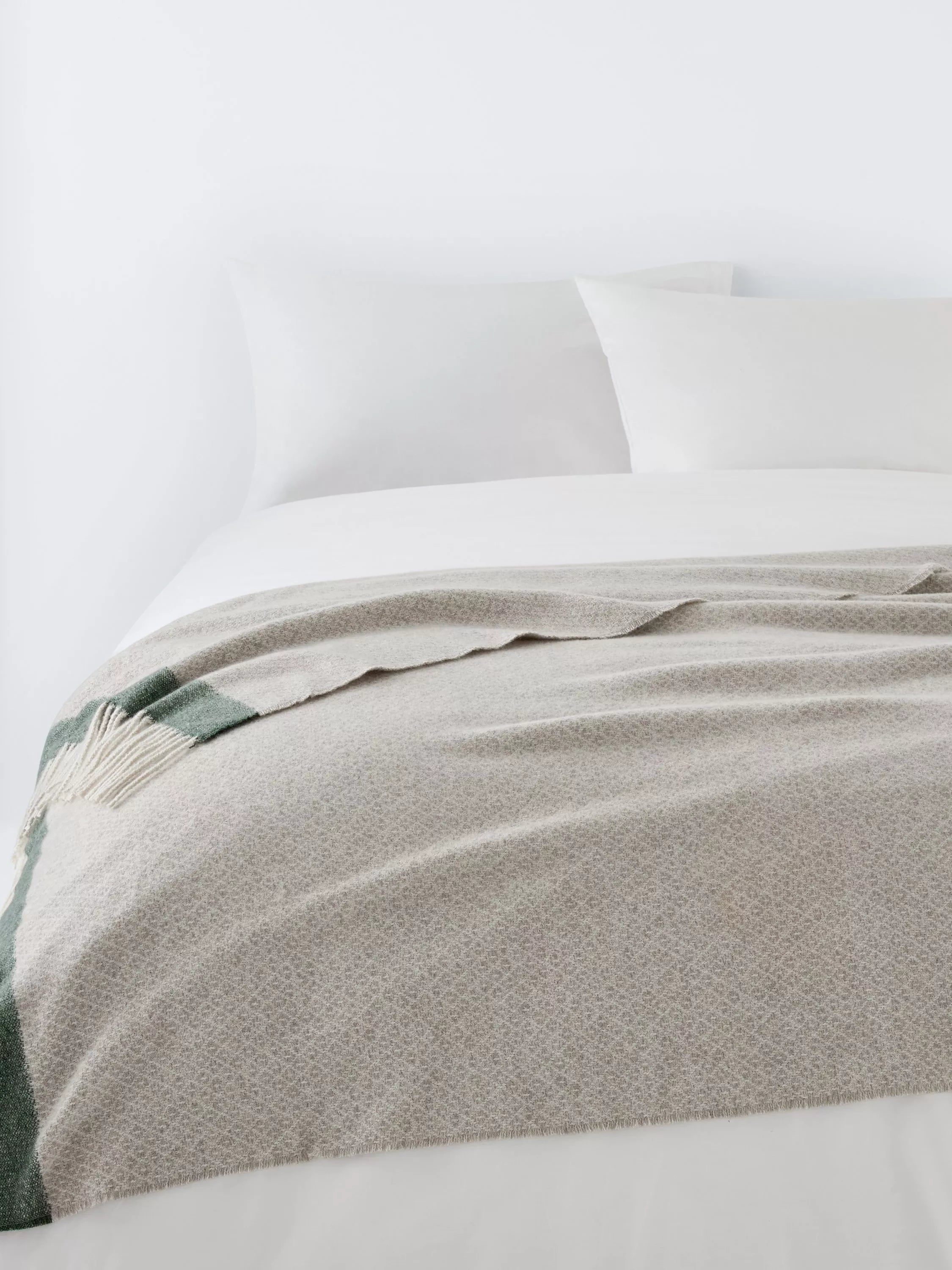 John Lewis diamond border throw grey green 140x190cm - British product