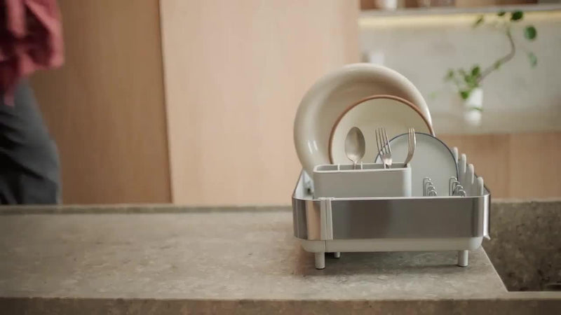 Joseph Joseph extendable dish rack in stainless steel (British brand)