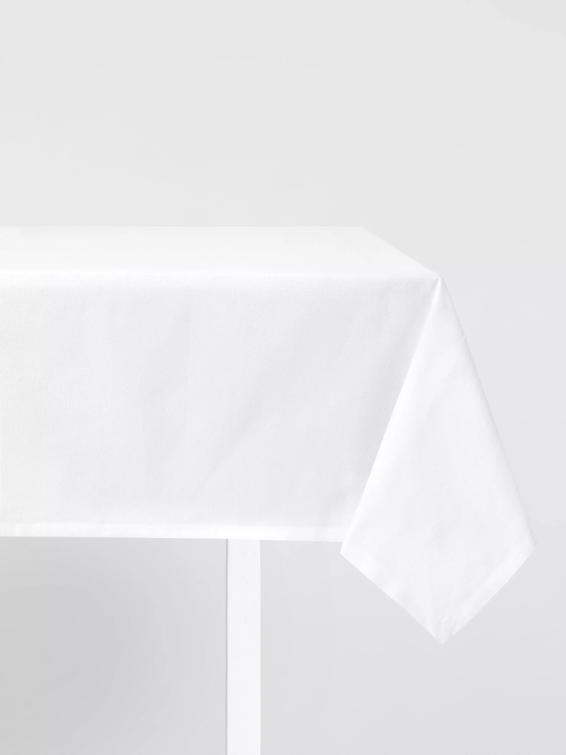 John Lewis rectangular cotton tablecloth 180x140cm - British product