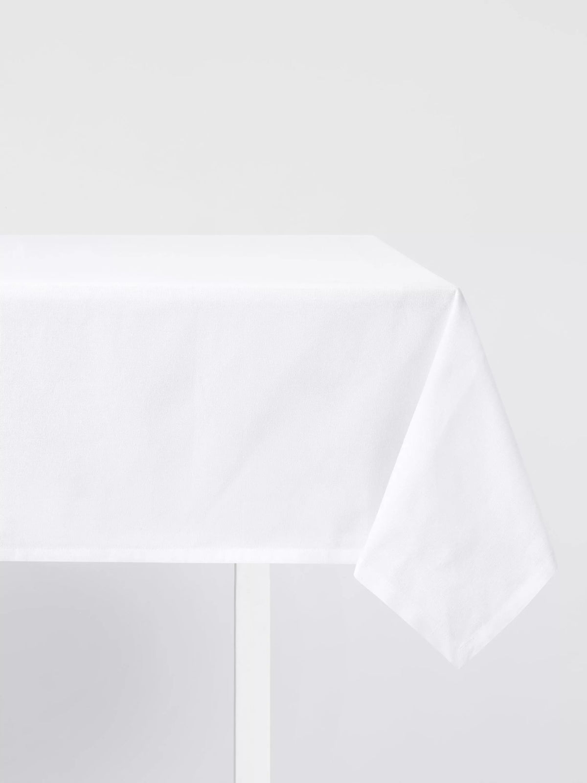 John Lewis round white cotton tablecloth 180cm - British product