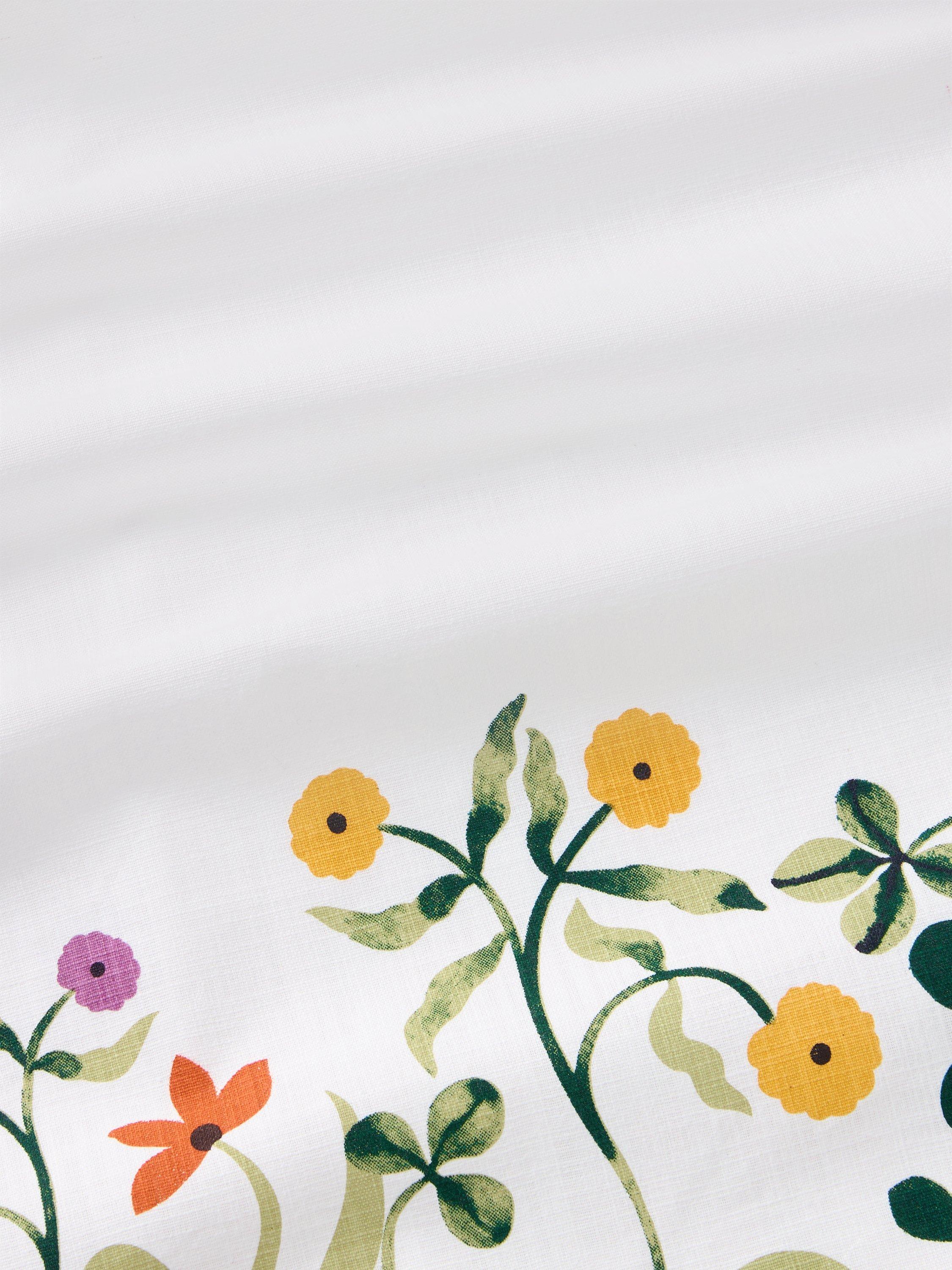 John Lewis Anine Cecilie Iversen floral tablecloth 250x160cm, imported from the UK