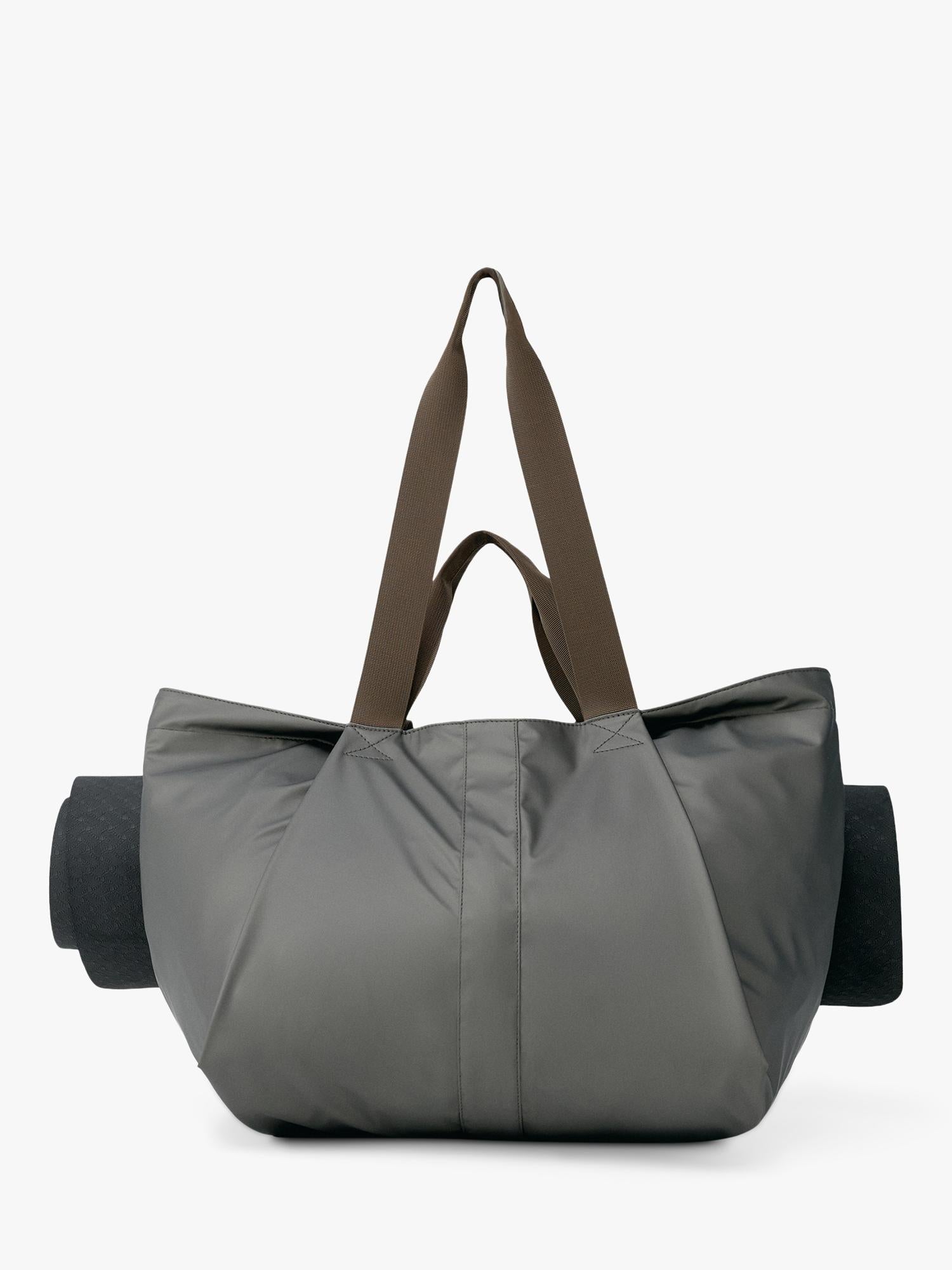 Born Living Yoga Raga Bag walnut sports bag, imported from the UK