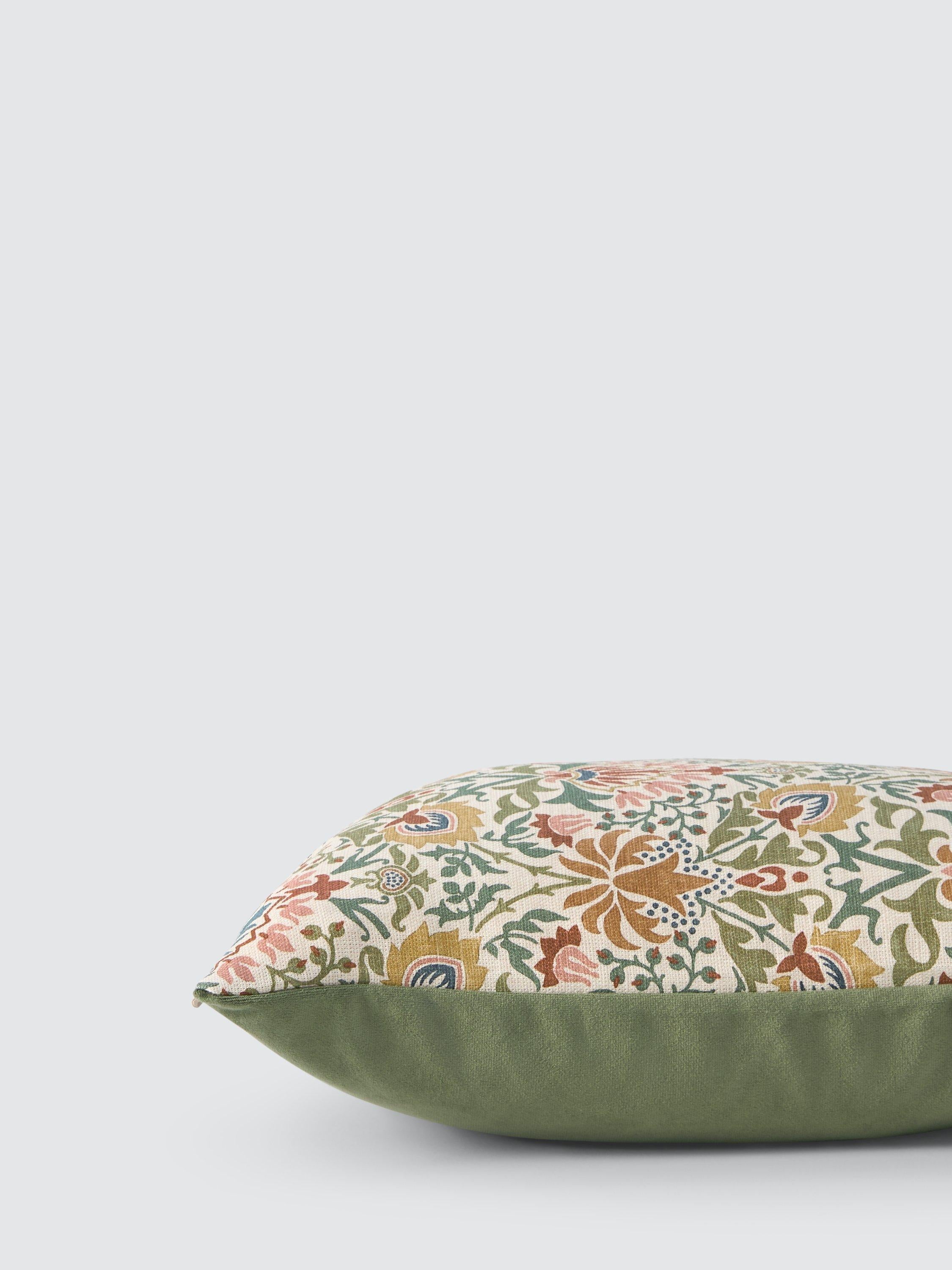 Morris & Co Meda Iris cushion 43x43cm - British product