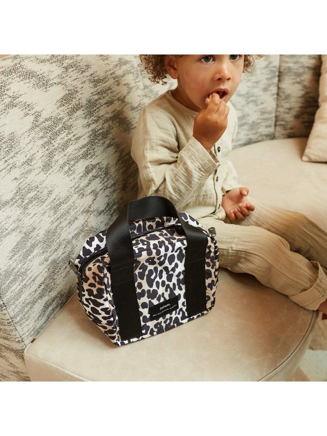 Finnsøn Ebba Cool Bag leopard print, lightweight insulated bag (British brand)