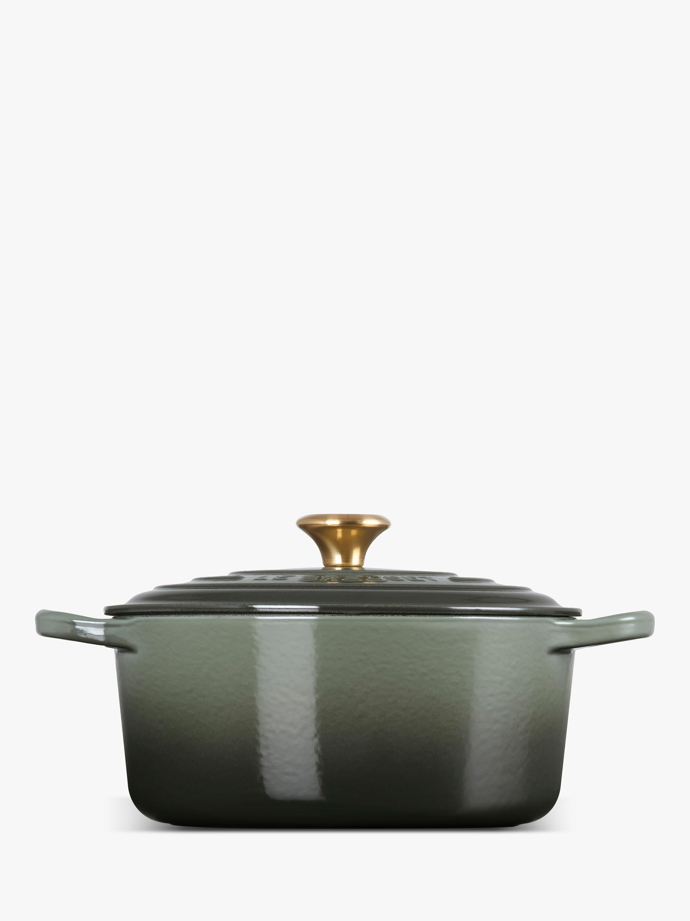 Le Creuset cast iron round casserole 22cm, UK version