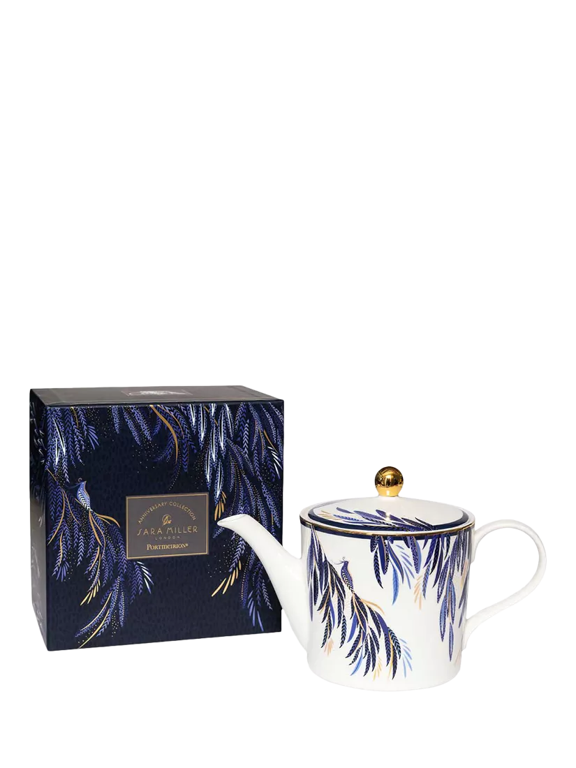 Sara Miller fine china teapot 1.2L with 22-carat gold - British product
