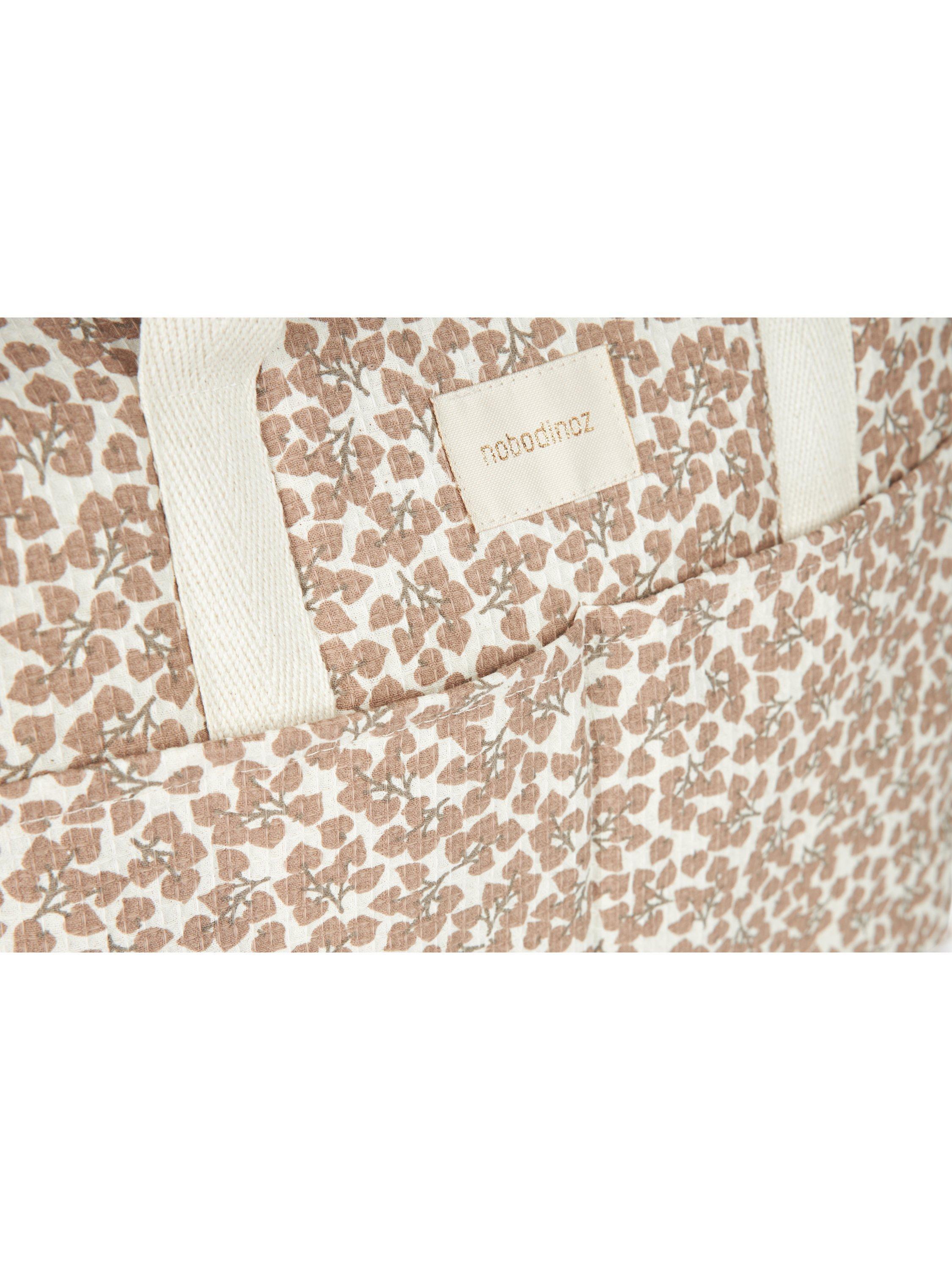 Nobodinoz Gala honeycomb organic cotton changing bag, UK version