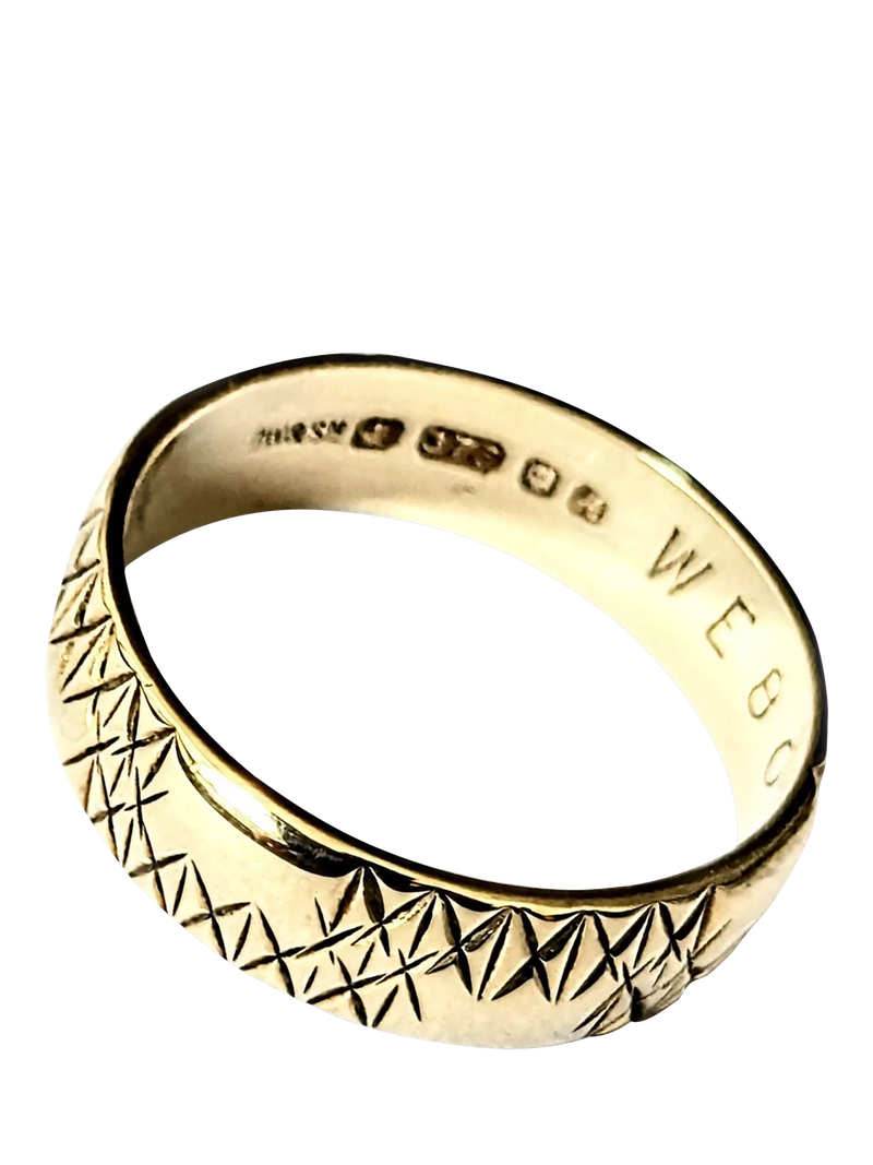 L & T Heirlooms 9ct yellow gold band ring K, imported from the UK