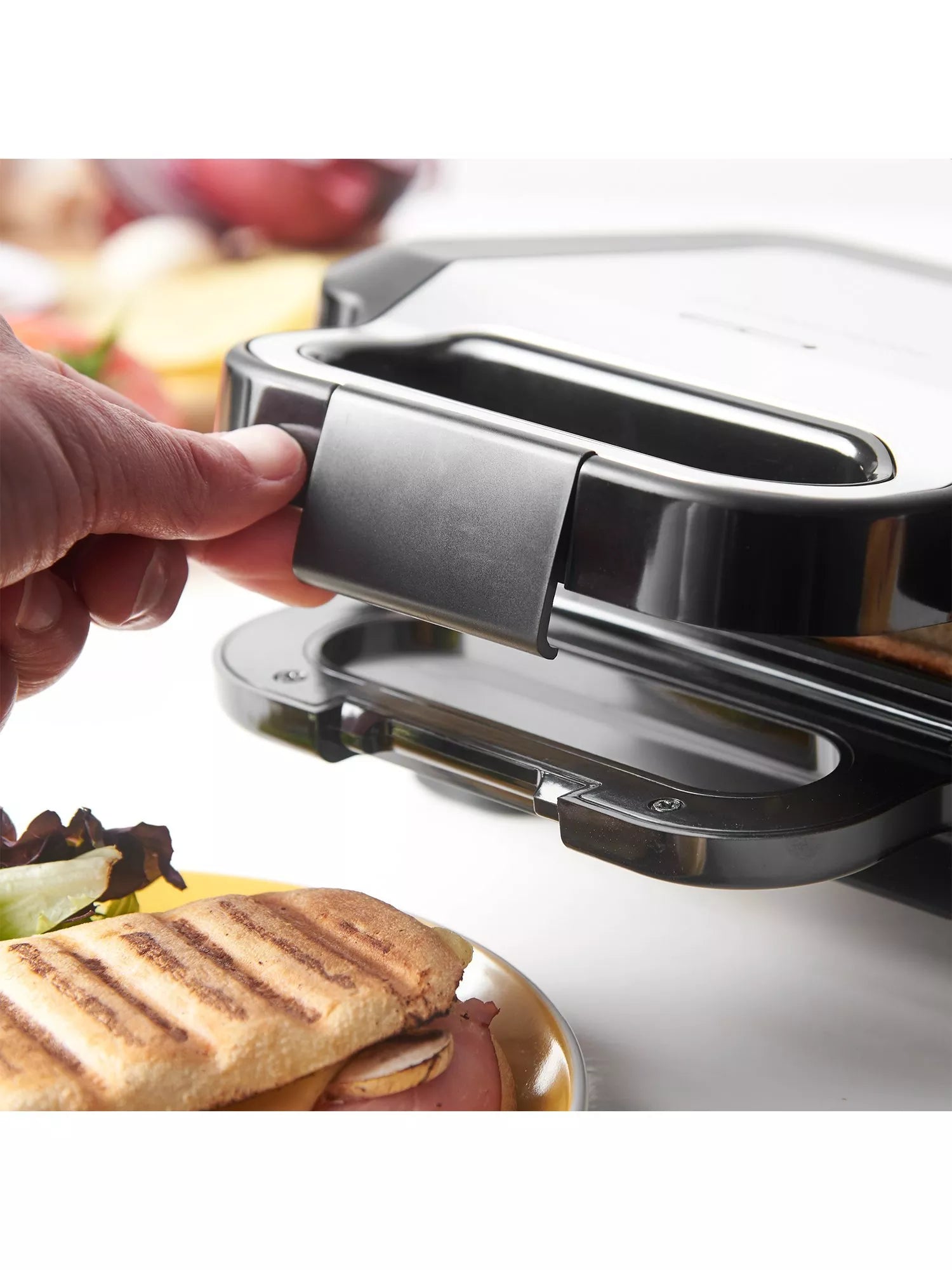 Russell Hobbs 3-in-1 sandwich panini waffle maker black silver - British product