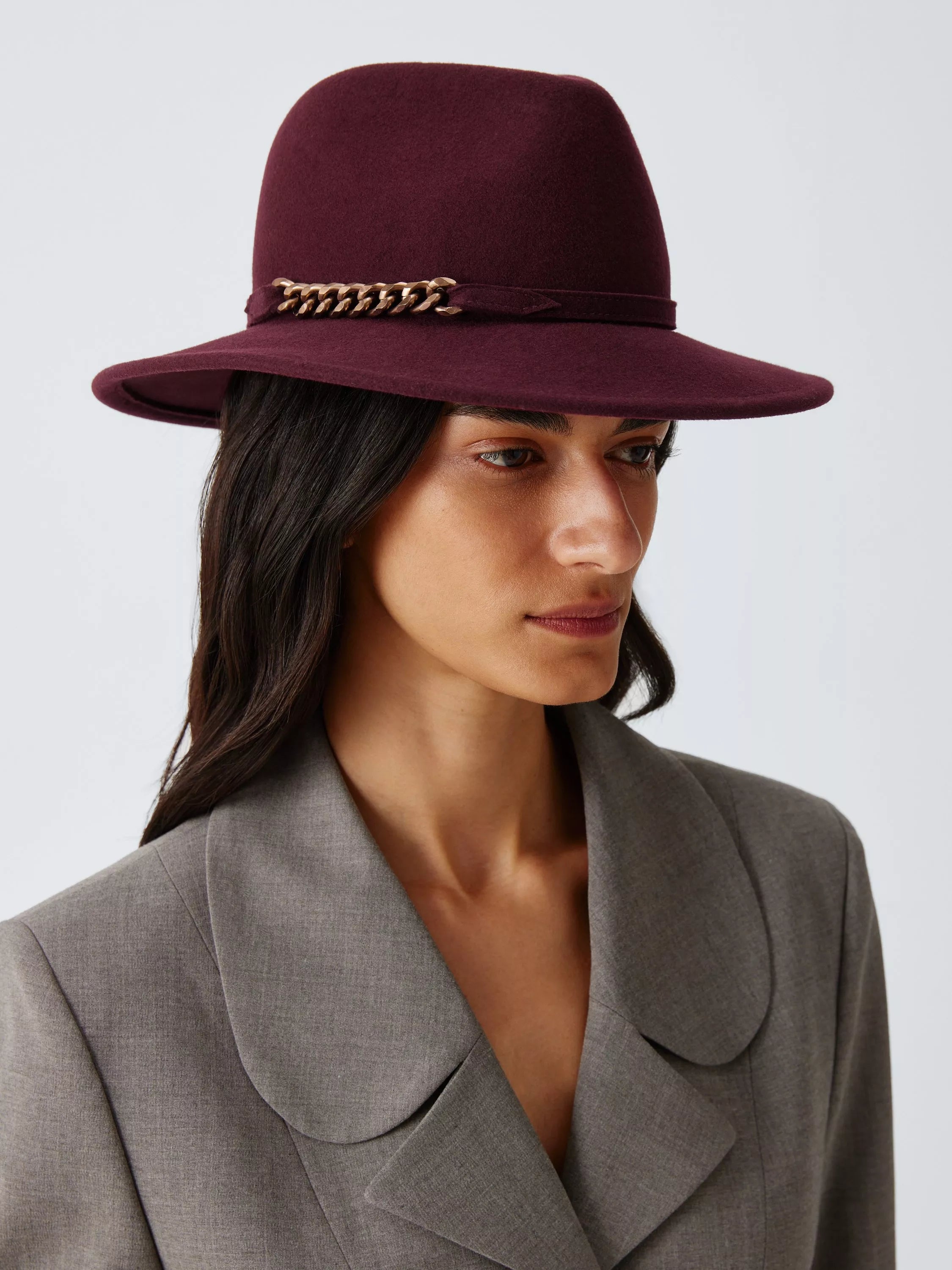 Whiteley Windsor wool felt trilby hat in Mulberry (British brand)