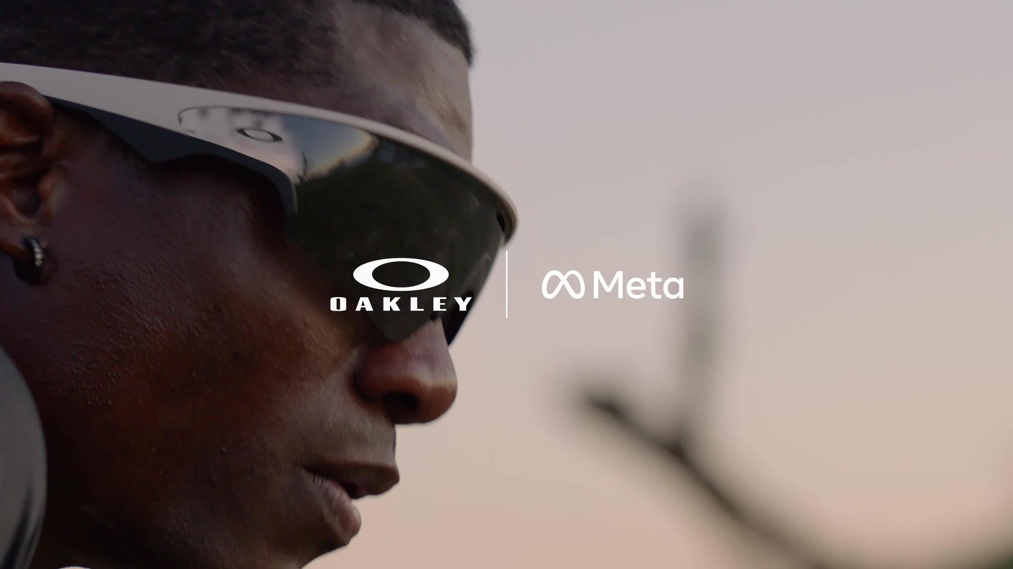 Meta Oakley Vanguard smart glasses Black Prizm 24K, UK version